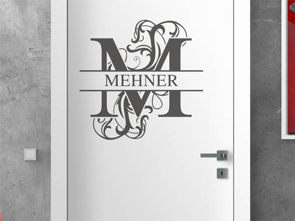 Wandtattoo verschnörkeltes M mit Mehner