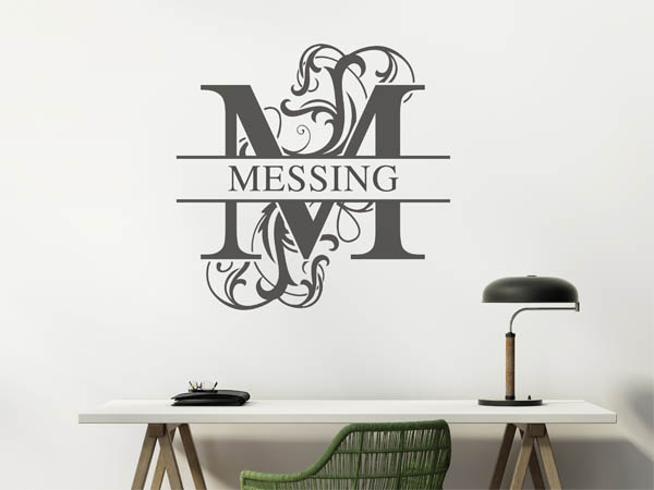 Wandtattoo verschnörkeltes M mit Messing