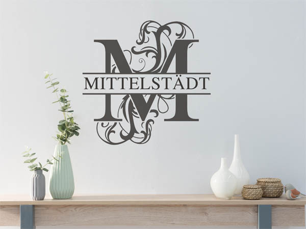 Wandtattoo verschnörkeltes M mit Mittelstädt
