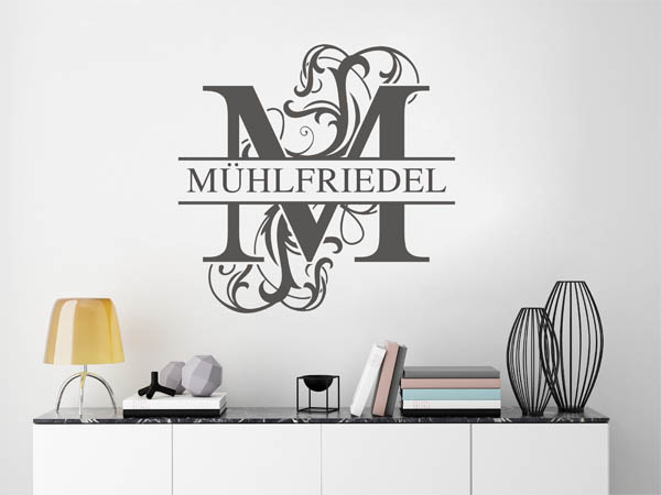 Wandtattoo verschnörkeltes M mit Mühlfriedel