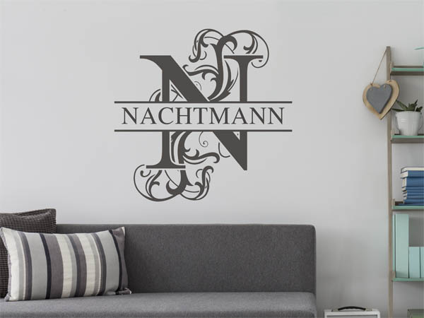 Wandtattoo verschnörkeltes N mit Nachtmann