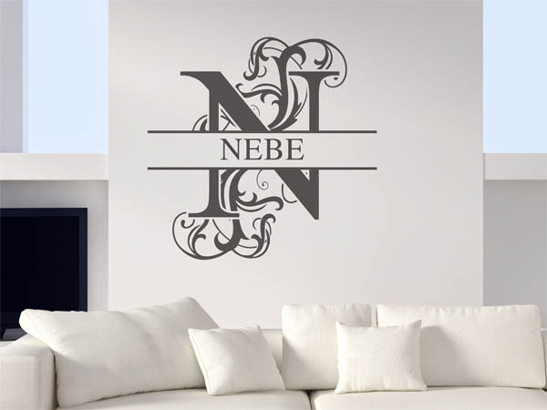 Wandtattoo verschnörkeltes N mit Nebe