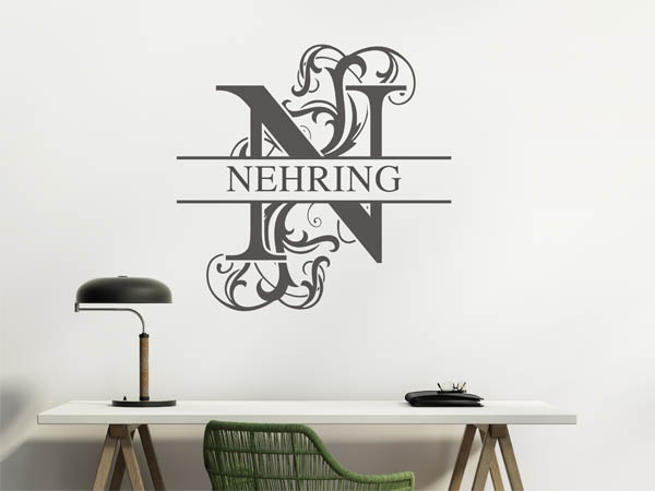 Wandtattoo verschnörkeltes N mit Nehring