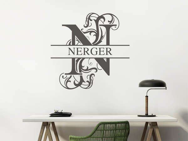 Wandtattoo verschnörkeltes N mit Nerger