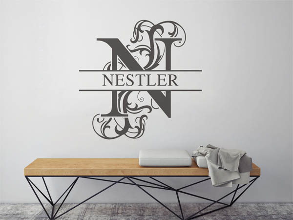 Wandtattoo verschnörkeltes N mit Nestler