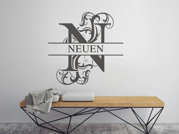 Wandtattoo verschnörkeltes N mit Neuen