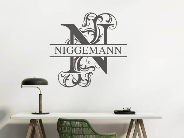 Wandtattoo verschnörkeltes N mit Niggemann