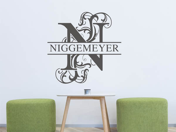 Wandtattoo verschnörkeltes N mit Niggemeyer
