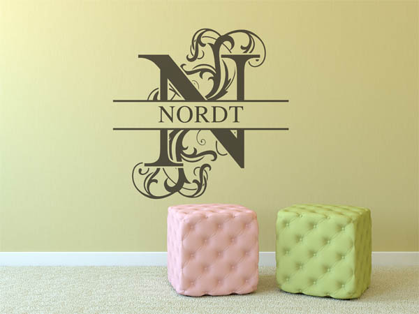 Wandtattoo verschnörkeltes N mit Nordt