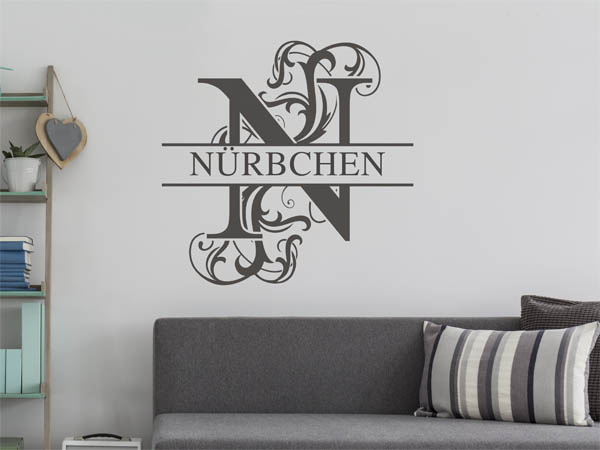 Wandtattoo verschnörkeltes N mit Nürbchen