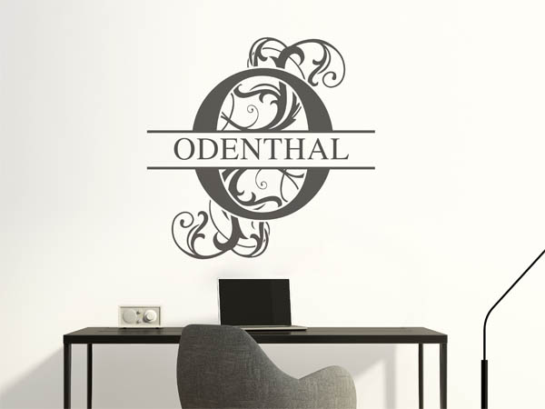 Wandtattoo verschnörkeltes O mit Odenthal