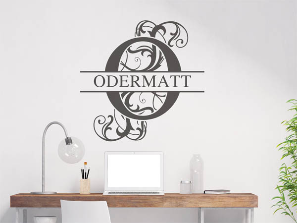 Wandtattoo verschnörkeltes O mit Odermatt