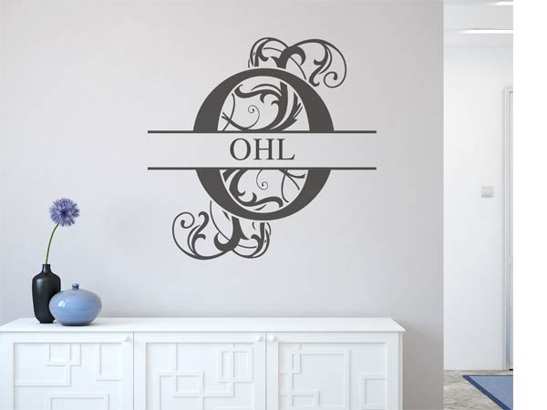 Wandtattoo verschnörkeltes O mit Ohl