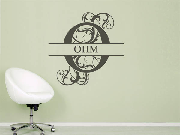Wandtattoo verschnörkeltes O mit Ohm
