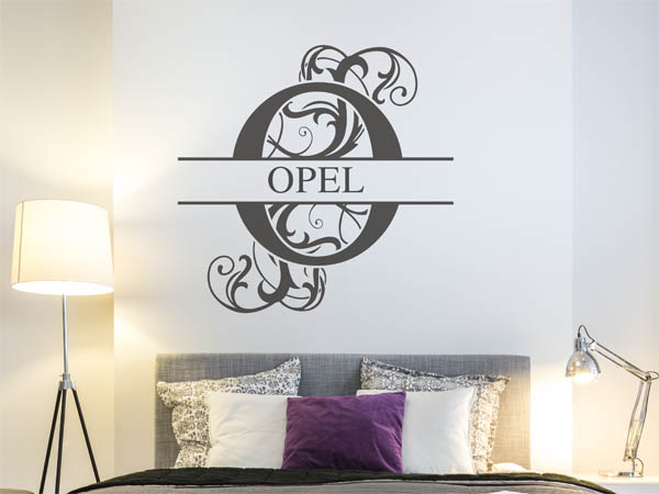 Wandtattoo verschnörkeltes O mit Opel