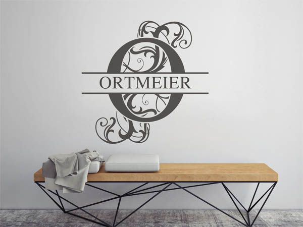 Wandtattoo verschnörkeltes O mit Ortmeier
