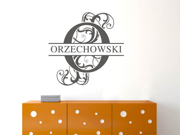 Wandtattoo verschnörkeltes O mit Orzechowski