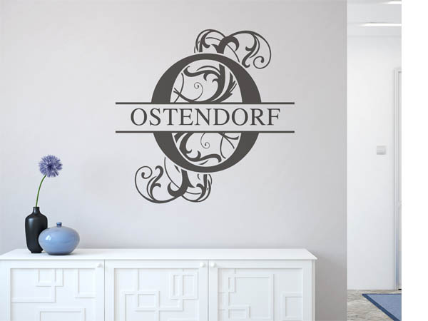 Wandtattoo verschnörkeltes O mit Ostendorf