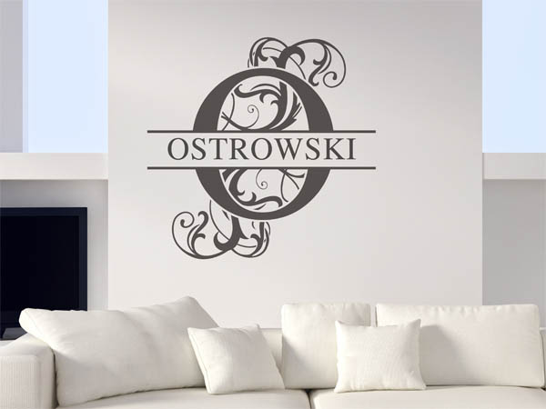 Wandtattoo verschnörkeltes O mit Ostrowski