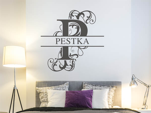 Wandtattoo verschnörkeltes P mit Pestka