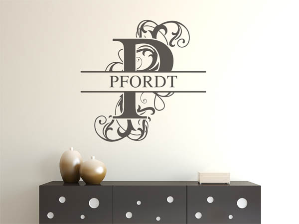 Wandtattoo verschnörkeltes P mit Pfordt
