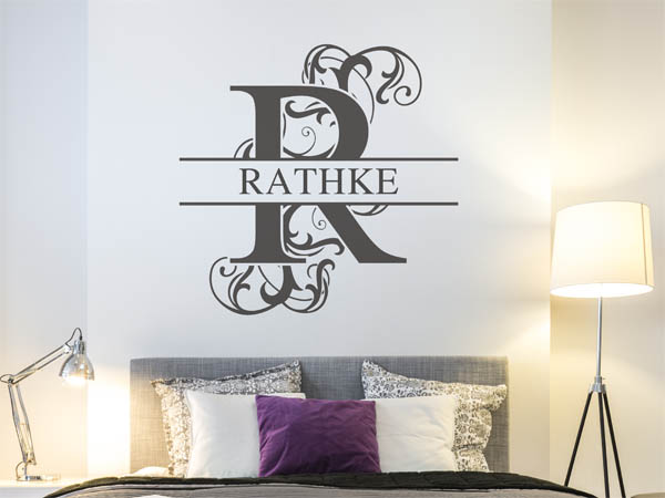 Wandtattoo verschnörkeltes R mit Rathke