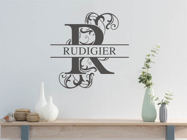 Wandtattoo verschnörkeltes R mit Rudigier
