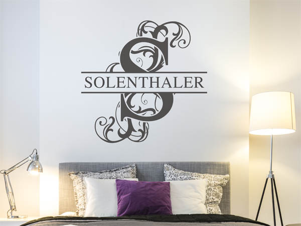 Wandtattoo verschnörkeltes S mit Solenthaler