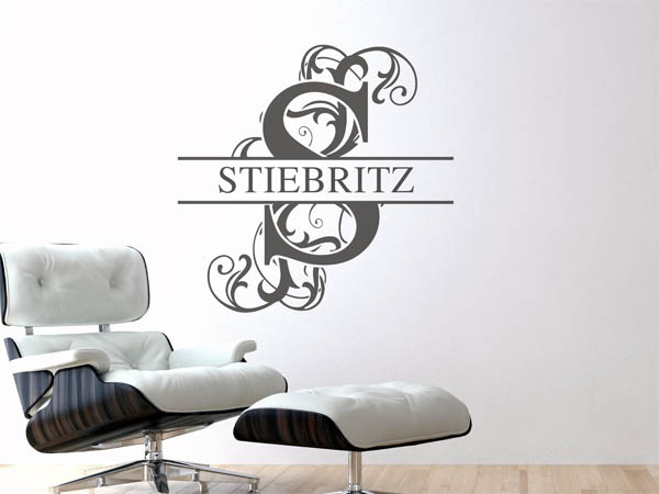 Wandtattoo verschnörkeltes S mit Stiebritz