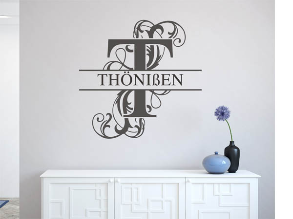 Wandtattoo verschnörkeltes T mit Thönißen