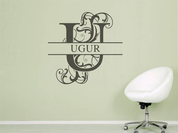 Wandtattoo verschnörkeltes U mit Ugur