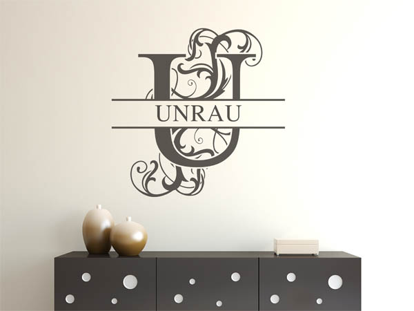 Wandtattoo verschnörkeltes U mit Unrau