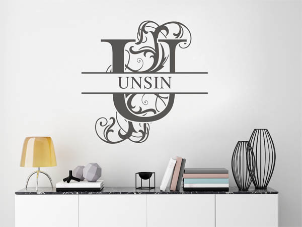 Wandtattoo verschnörkeltes U mit Unsin