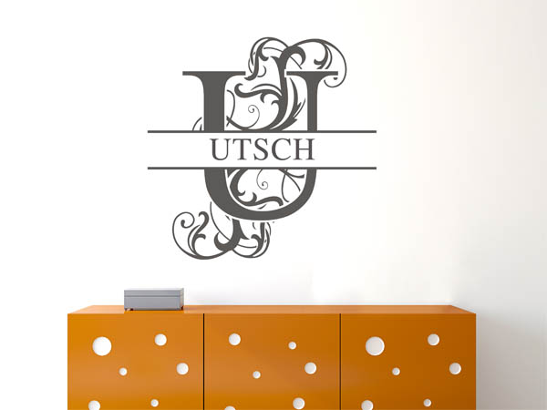 Wandtattoo verschnörkeltes U mit Utsch