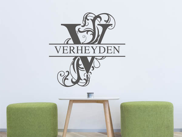 Wandtattoo verschnörkeltes V mit Verheyden