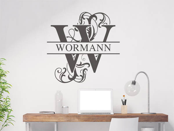 Wandtattoo verschnörkeltes W mit Wormann