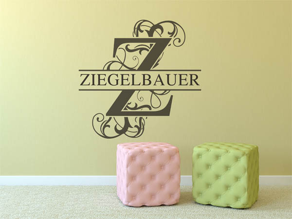 Wandtattoo verschnörkeltes Z mit Ziegelbauer