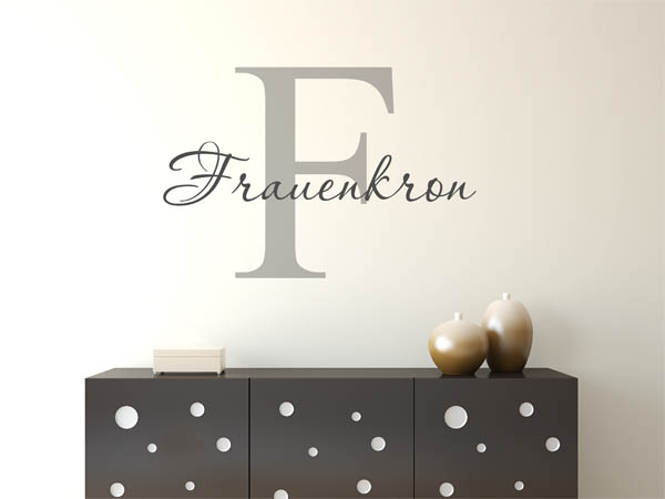 Wandtattoo Frauenkron Nachname