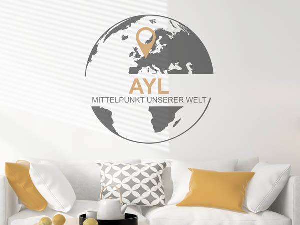 Wandtattoo Ayl - Mittelpunkt unserer Welt mit Pin im Globus