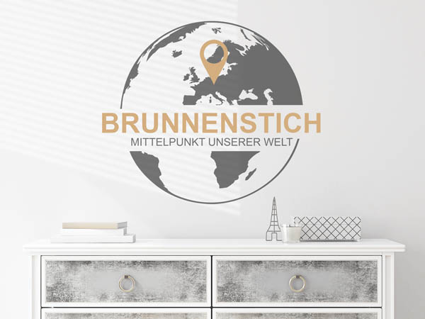 Wandtattoo Brunnenstich - Mittelpunkt unserer Welt mit Pin im Globus