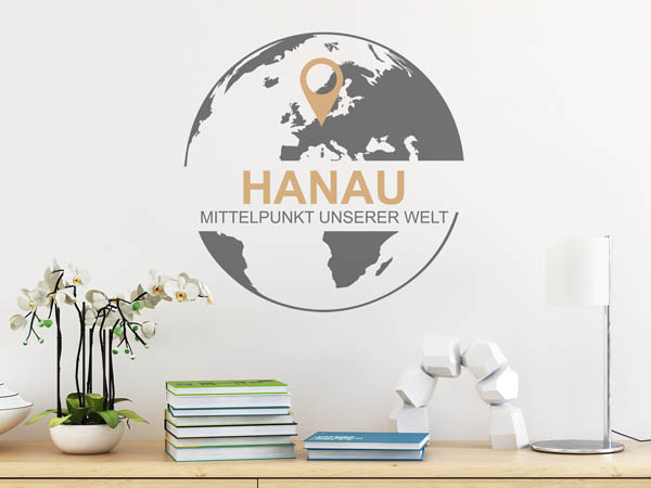 Wandtattoo Hanau - Mittelpunkt unserer Welt mit Pin im Globus