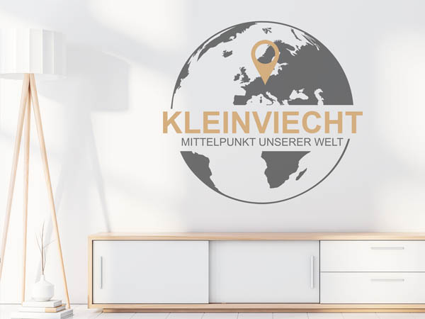 Wandtattoo Kleinviecht - Mittelpunkt unserer Welt mit Pin im Globus