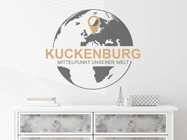 Wandtattoo Kuckenburg - Mittelpunkt unserer Welt mit Pin im Globus