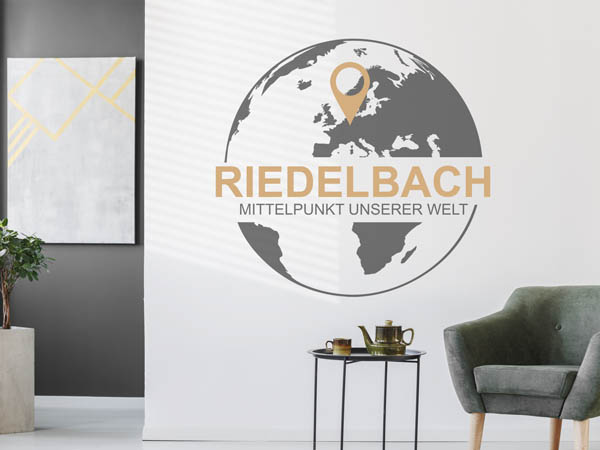Wandtattoo Riedelbach - Mittelpunkt unserer Welt mit Pin im Globus