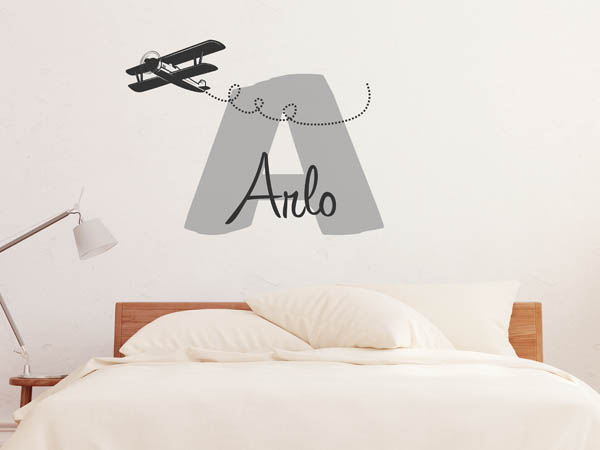 Wandtattoo Arlo mit Flugzeug