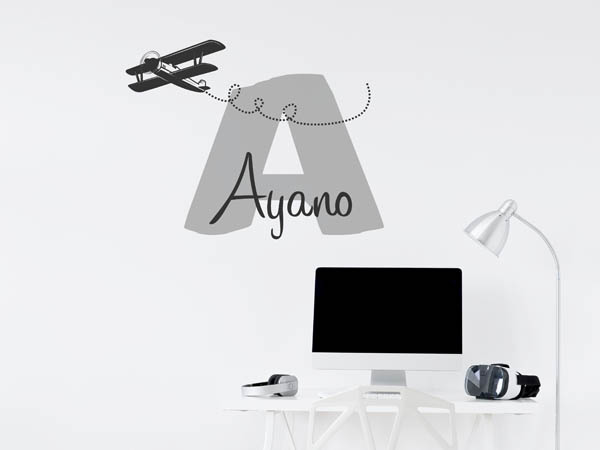 Wandtattoo Ayano mit Flugzeug