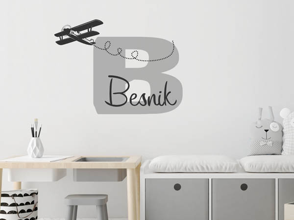 Wandtattoo Besnik mit Flugzeug