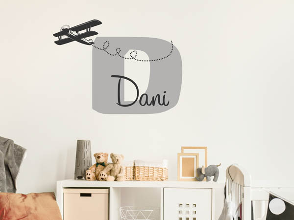 Wandtattoo Dani mit Flugzeug