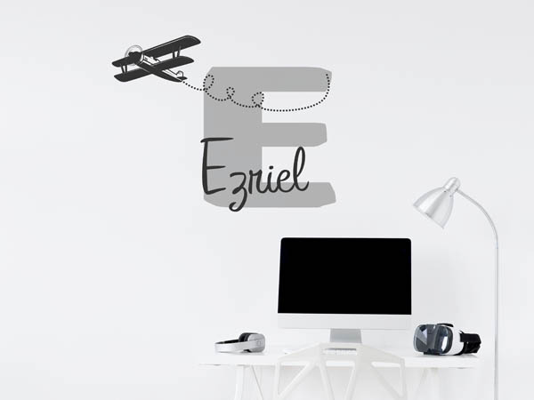 Wandtattoo Ezriel mit Flugzeug