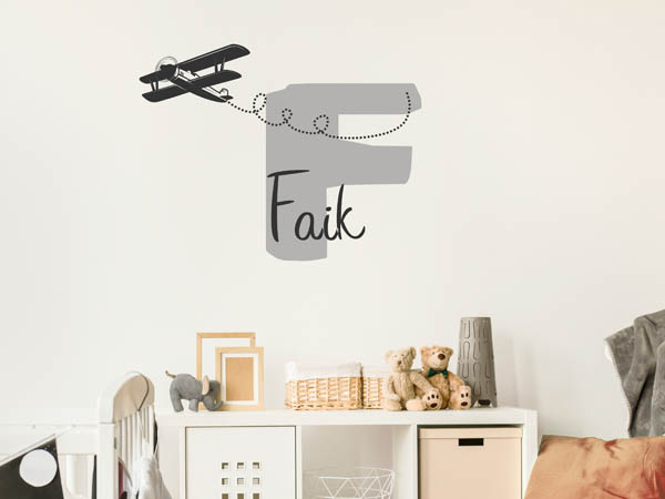 Wandtattoo Faik mit Flugzeug